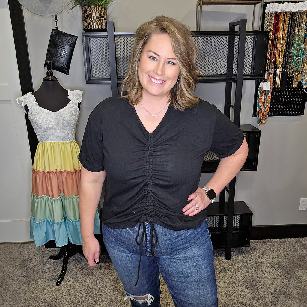 Cinch Me Basic Top - Black